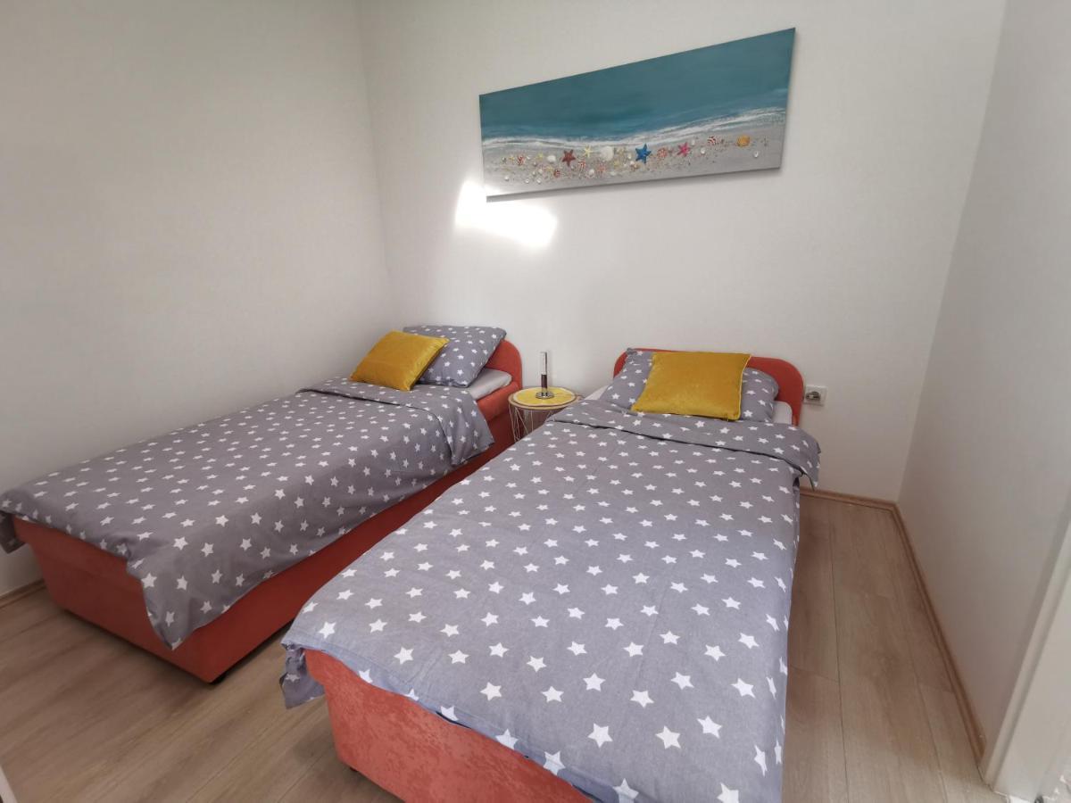 Apartmani Koin Medulin Eksteriør billede