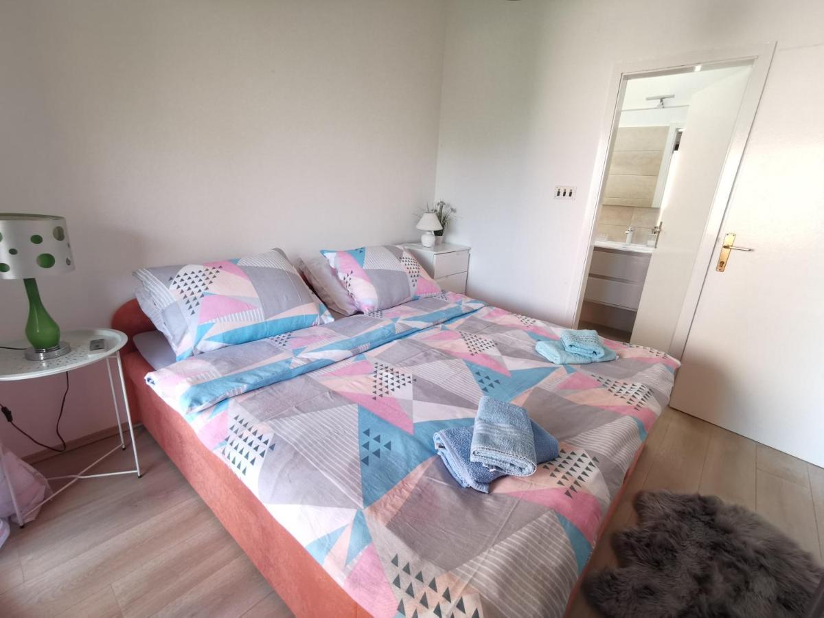 Apartmani Koin Medulin Eksteriør billede